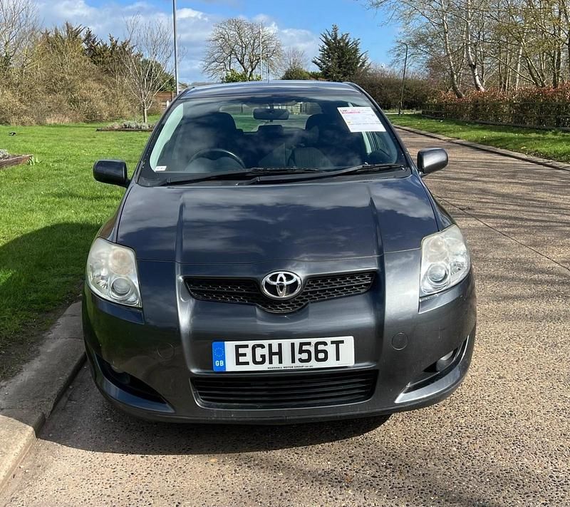 Used Toyota Auris T2 2008 Grey Hatchback