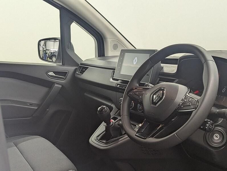 Used Renault Kangoo 2024 White MPV