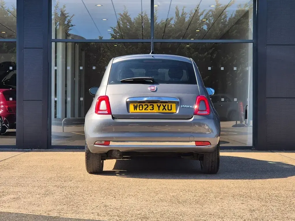 Usado Fiat 500 70 HP (51 kW) 2023 Cinzento Citadino