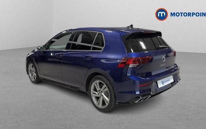 Used VW Golf VIII R-line 131 HP (96 kW) 2024 Hatchback