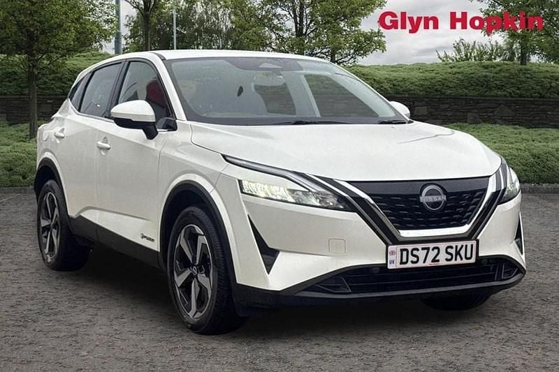 Used Nissan Qashqai Acenta Premium 190 HP (139 kW) 2023 White SUV