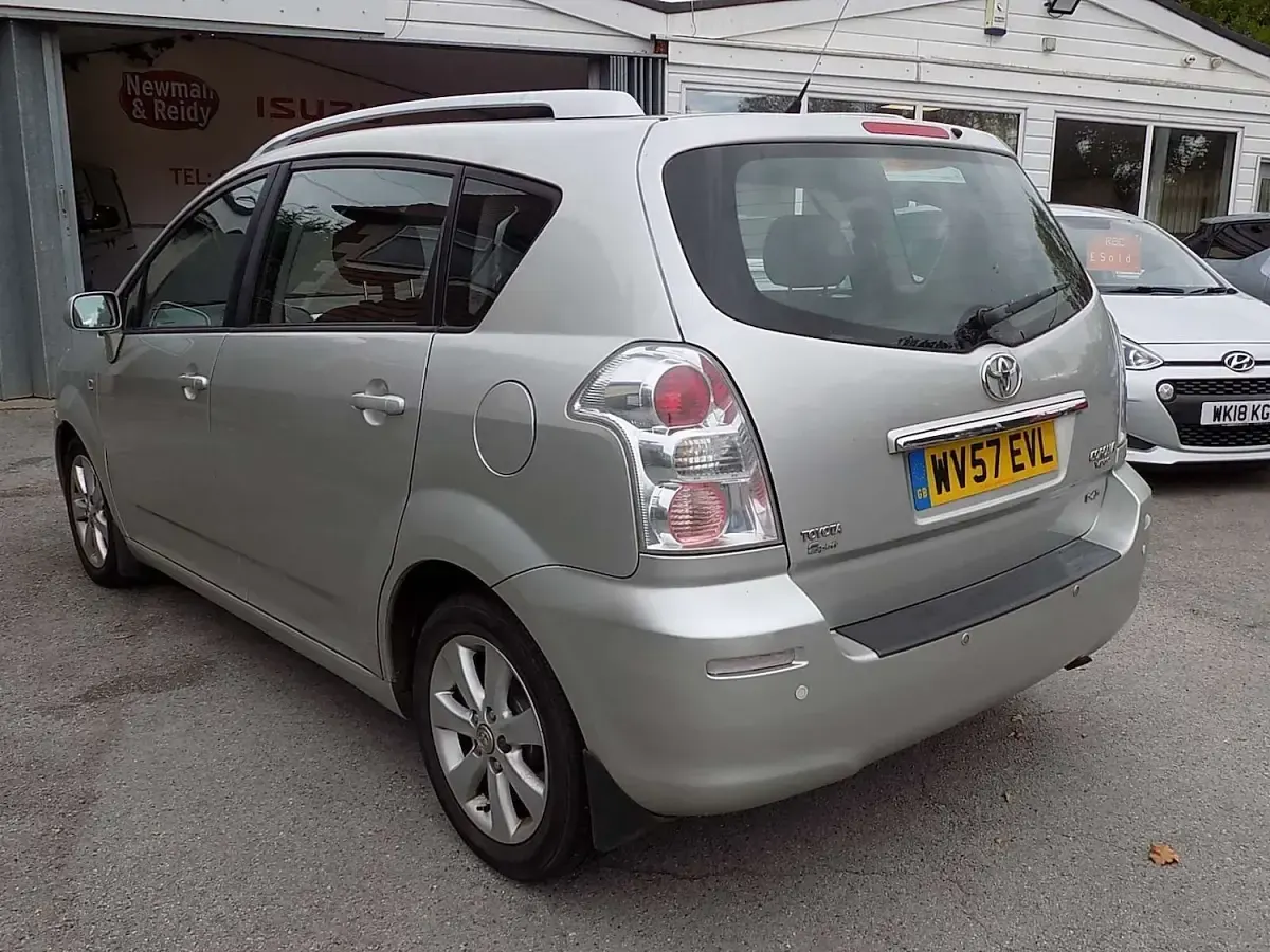 Used Toyota Corolla Verso 2007 Silver MPV