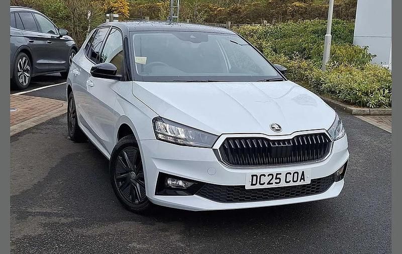 Used Skoda Fabia Design Edition 147 HP (108 kW) 2025 Moon white metallic black magic pearl effect Hatchback