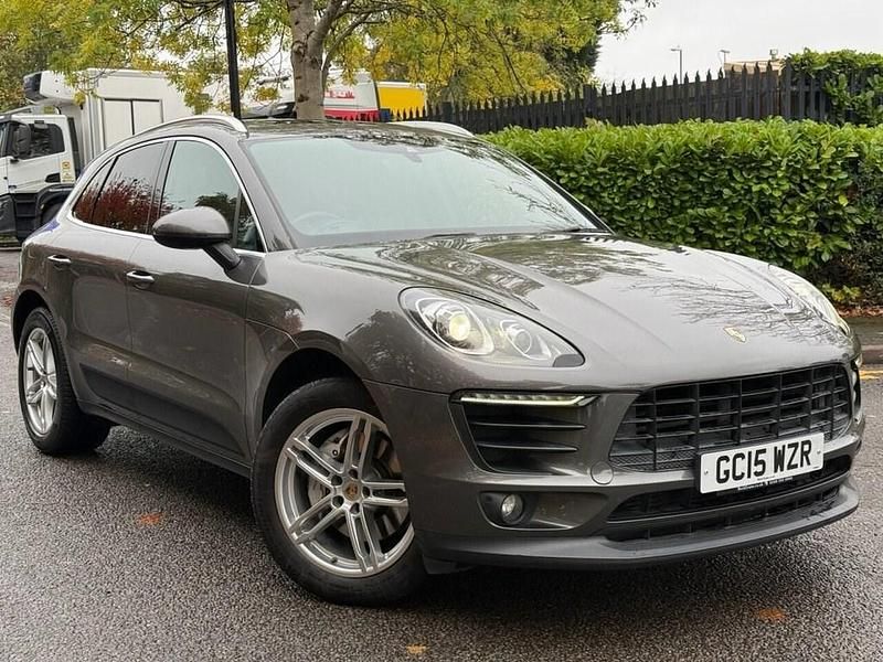 Used Porsche Macan 258 HP (189 kW) 2015 Grey SUV