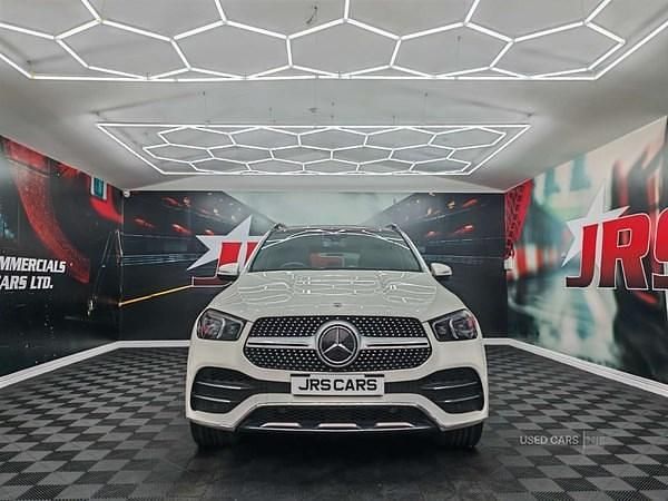 Used Mercedes GLE400 AMG line 2019 White Estate