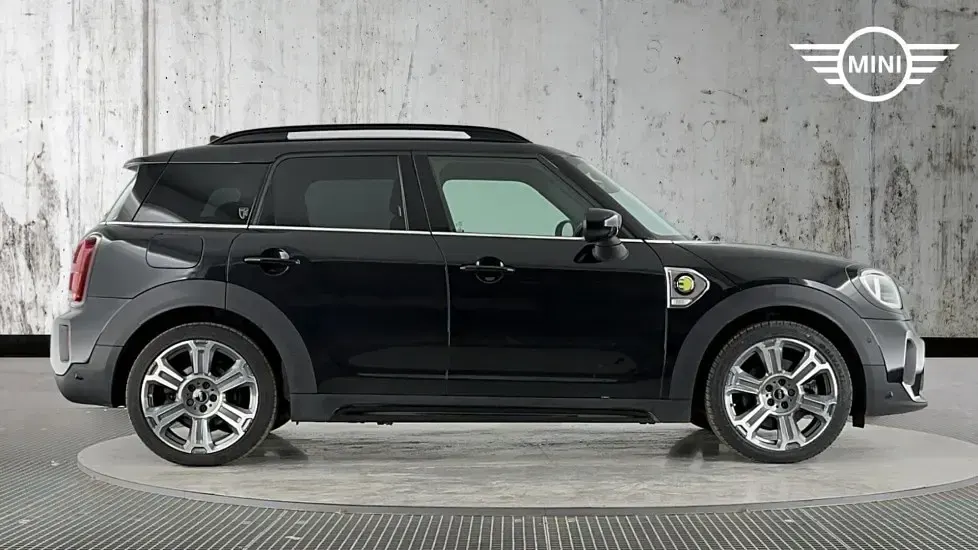 Gebraucht Mini Cooper S Countryman Exclusive 219 PS (161 kW) 2023 Schwarz SUV