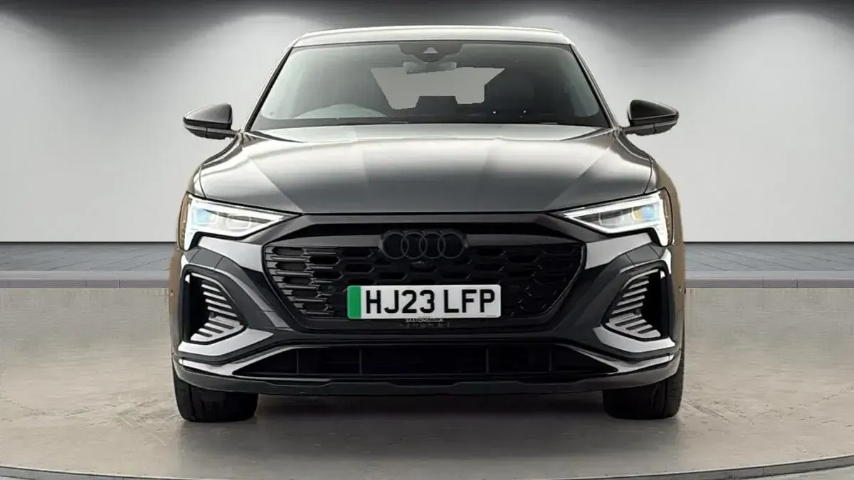 Used Audi Q8 e-tron Black Edition 11 kW (15 HP) 2023 Magnet gray/magnet gray SUV