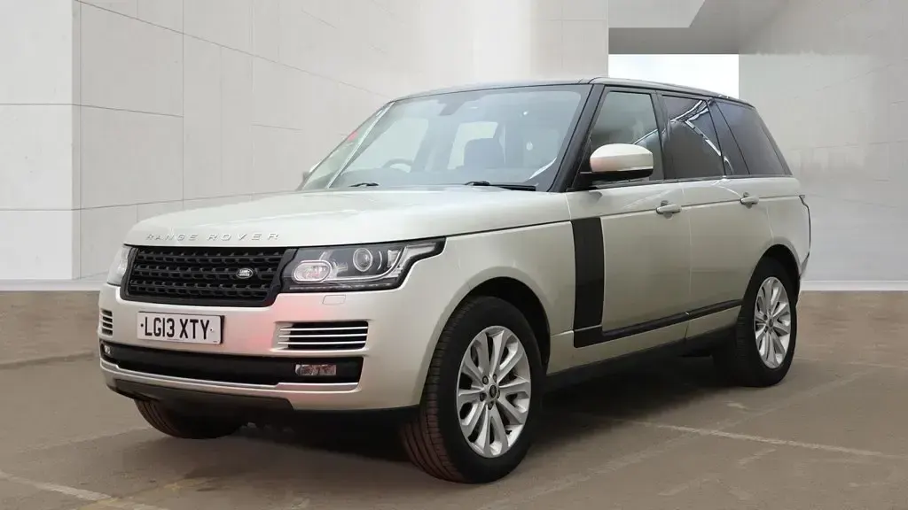 Gebraucht Land Rover Range Rover Vogue SE 339 PS (249 kW) 2013 Gold SUV