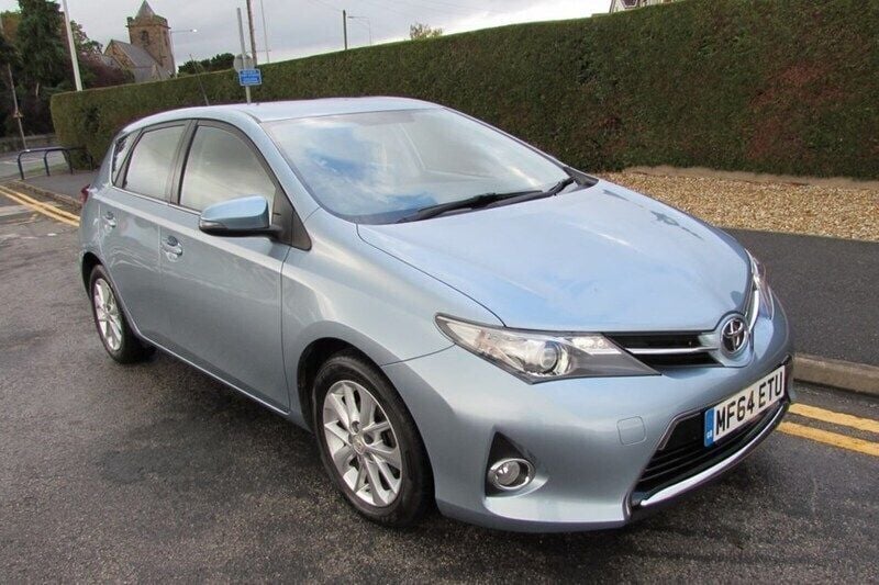 Used 2014 Toyota Auris Multidrive S | £8,995 (Fair price) - Image 1/1