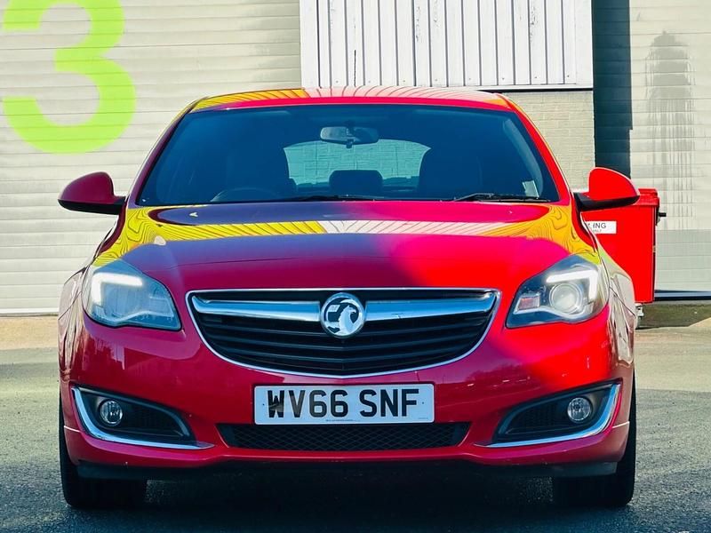 Used Vauxhall Insignia SRi 2016 Red Hatchback