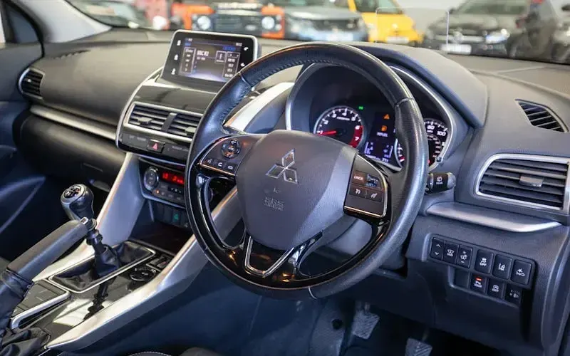 Used Mitsubishi Eclipse Cross 163 HP (119 kW) 2019 Grey SUV