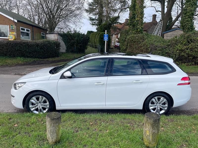Used Peugeot 308 Active 2014 White Estate