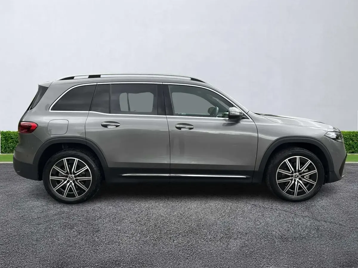 Used Mercedes EQB250+ Executive 139 kW (190 HP) 2025 Grey SUV