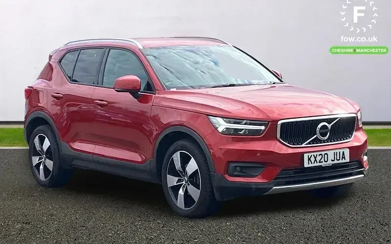 Second-hand Volvo XC40 Momentum 163 CP (119 kW) 2020 SUV
