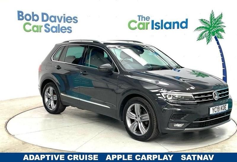 Grey Used 2019 VW Tiguan SEL SUV | £14,400 (Good price) - Image 1/4