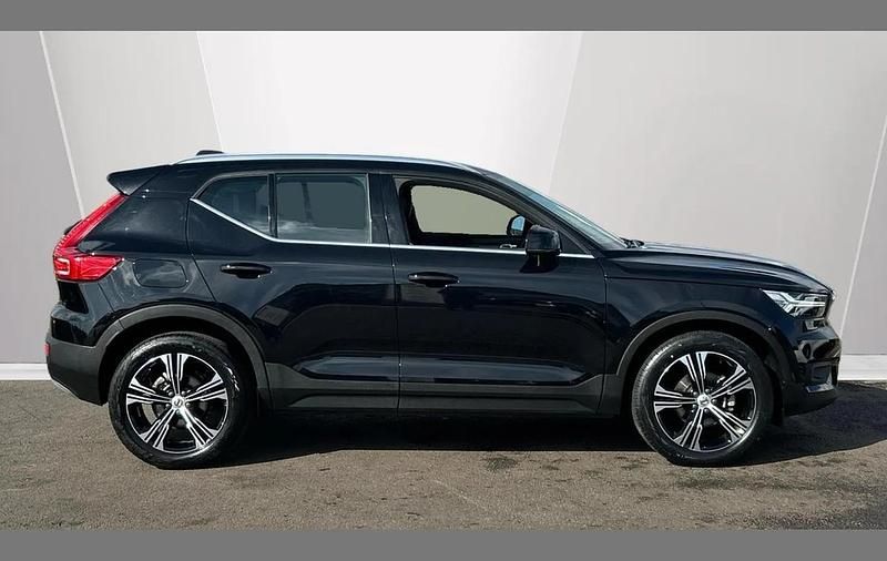 Used Volvo XC40 Inscription 161 HP (118 kW) 2021 Black SUV