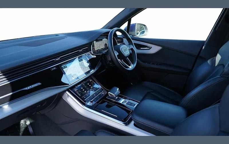 Used Audi Q7 S-Line 334 HP (245 kW) 2023 Blue SUV