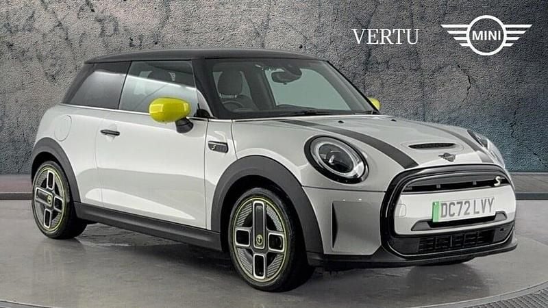 Silver Used 2022 Mini Cooper S Level 2 Hatchback | £14,661 (Fair price) - Image 1/3
