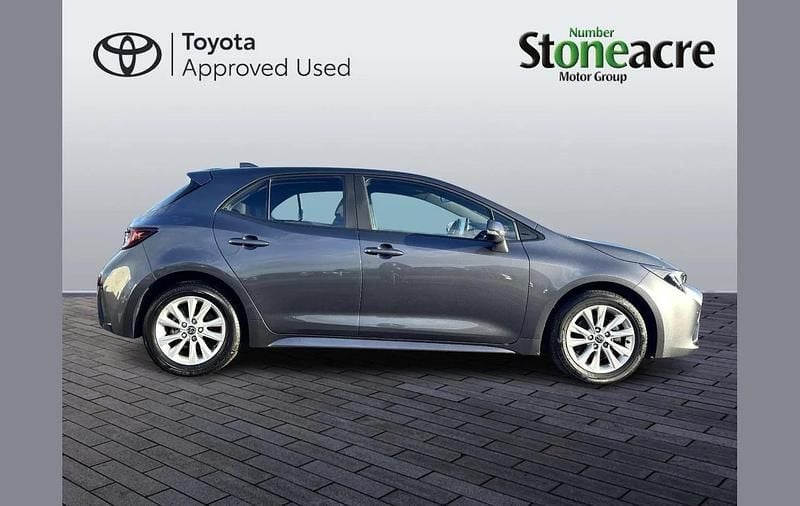 Used Toyota Corolla 138 HP (101 kW) 2023 Grey Hatchback