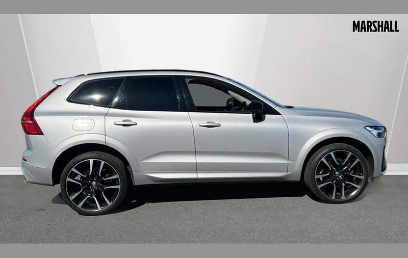 Used Volvo XC60 Ultimate 455 HP (334 kW) 2023 Silver SUV
