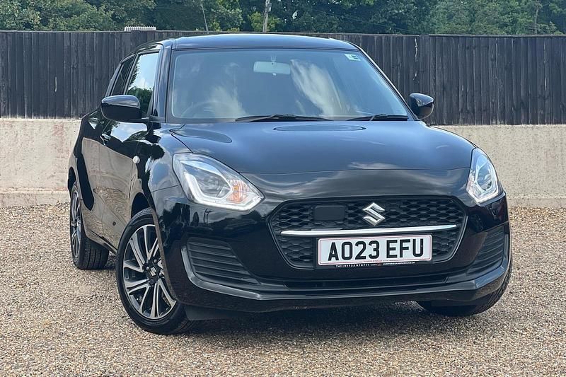 Used 2023 Suzuki Swift SZ-L Hatchback | £12,649 (Fair price) - Image 1/4