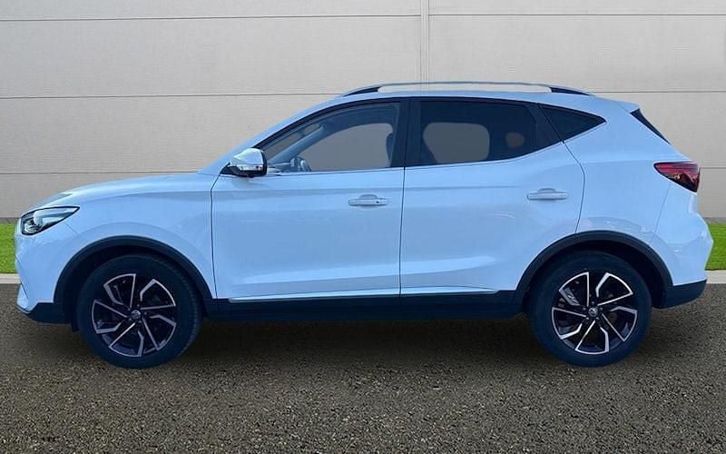 Used MG ZS Exclusive 111 HP (81 kW) 2023 White Sedan