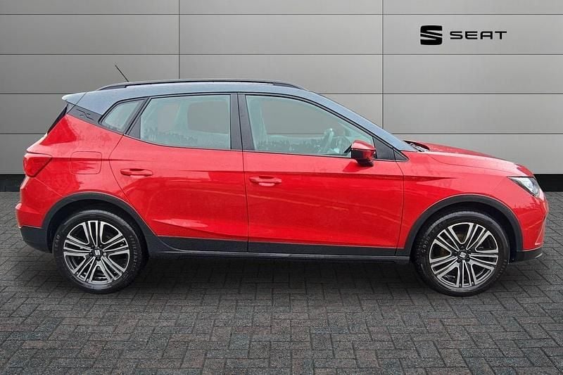 Used Seat Arona SE Technology 94 HP (69 kW) 2022 Red SUV