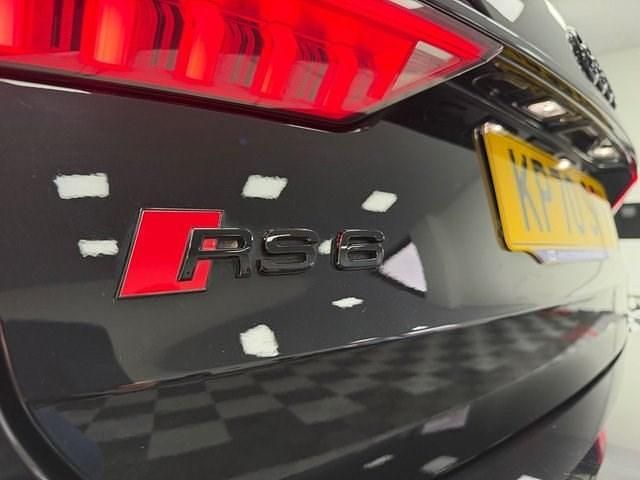 Used Audi RS6 Design 600 HP (441 kW) 2020 Black Estate