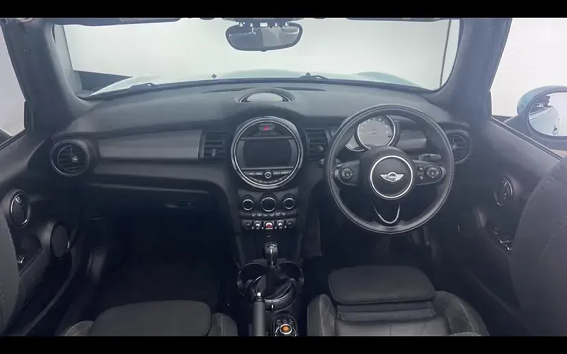 Used Mini Cooper Cabriolet 134 HP (98 kW) 2016 Blue Cabriolet