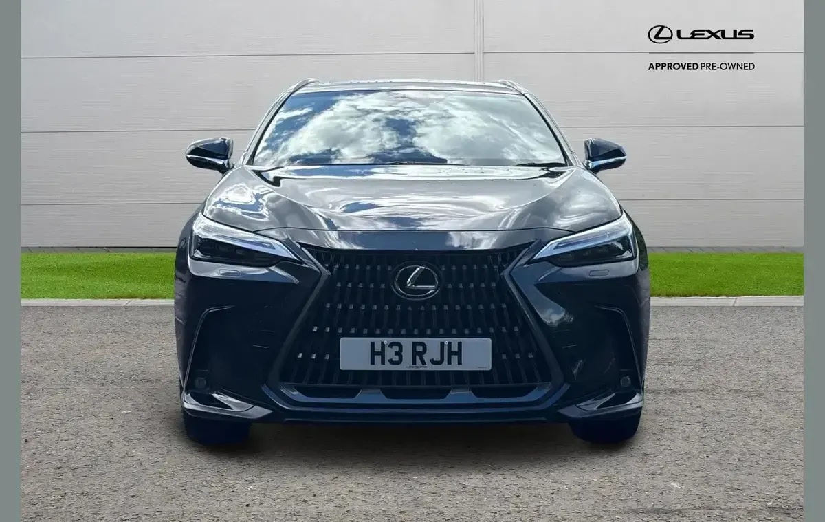 Used Lexus NX450h+ 301 HP (221 kW) 2023 Black SUV