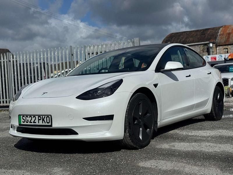Used Tesla Model 3 Standard Range 366 kW (498 HP) 2022 White Sedan