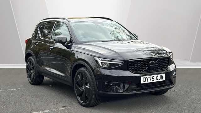 Used 2026 Volvo XC40 Plus SUV | £36,790 (Expensive) - Image 1/3