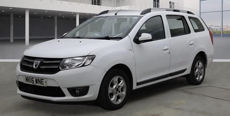 Used Dacia Logan MCV Lauréate 2016 White Estate