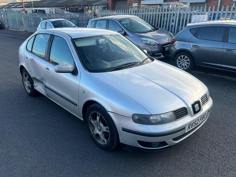 Used Seat Leon SE 125 HP (91 kW) 2002 Grey Hatchback