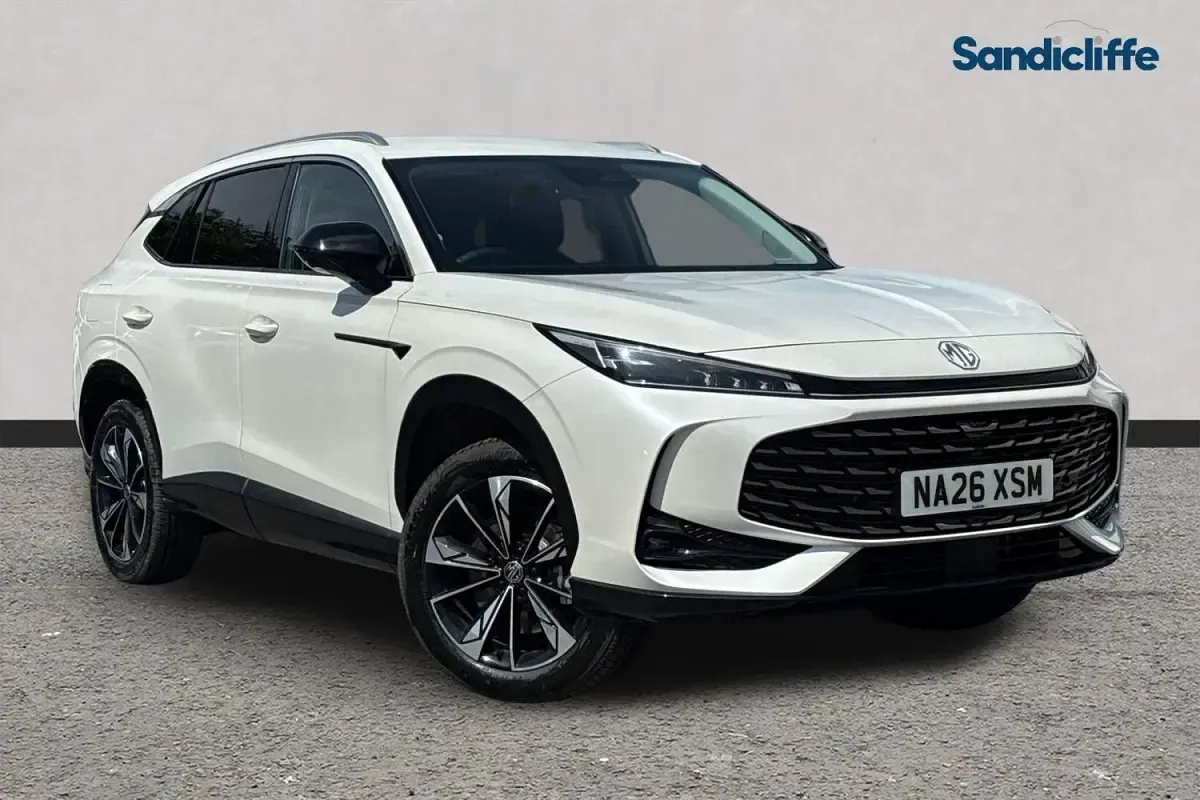 Used MG HS SE 224 HP (164 kW) 2025 SUV