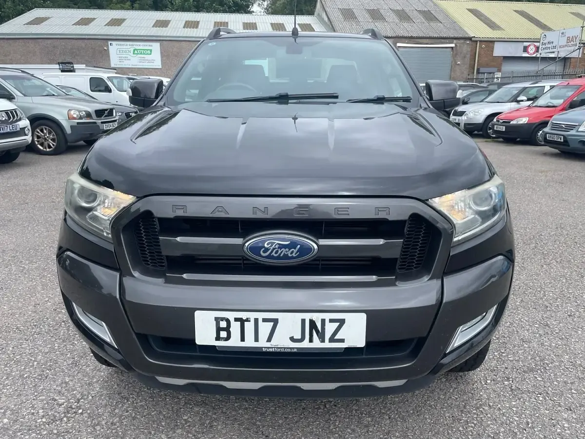 Used Ford Ranger Wildtrack 200 HP (147 kW) 2017 Black Pickup