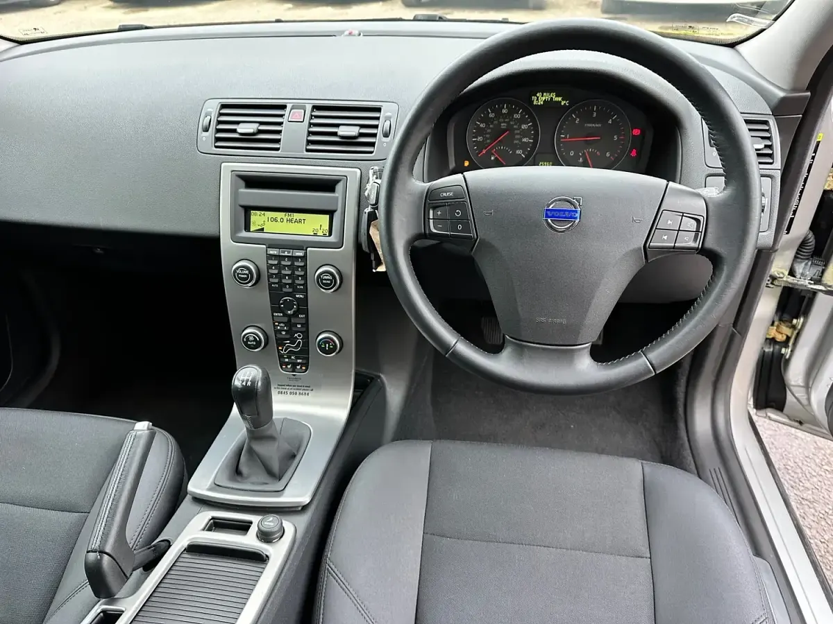 Used Volvo C30 SE 2009 Silver Hatchback