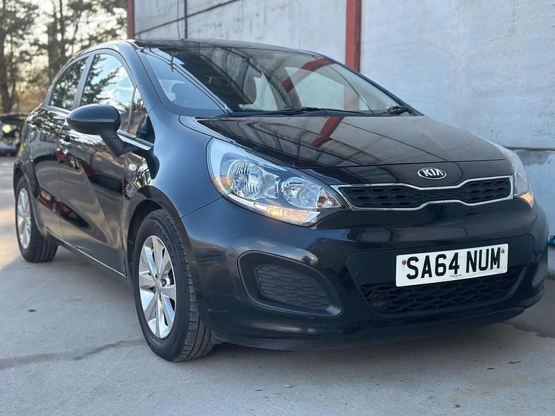 Used Kia Rio 2014 Black Hatchback