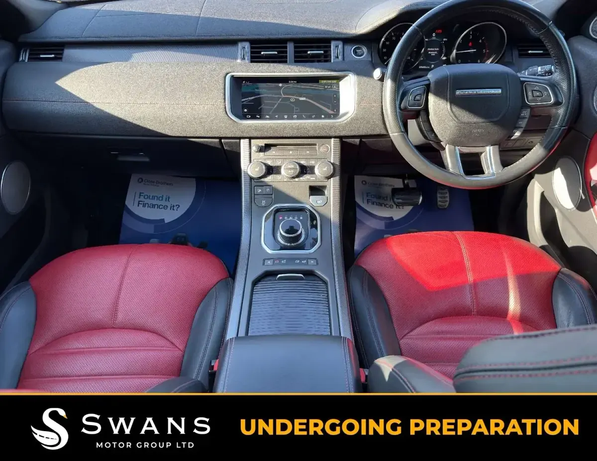 Used Land Rover Range Rover evoque HSE Dynamic 240 HP (176 kW) 2017 Red Estate