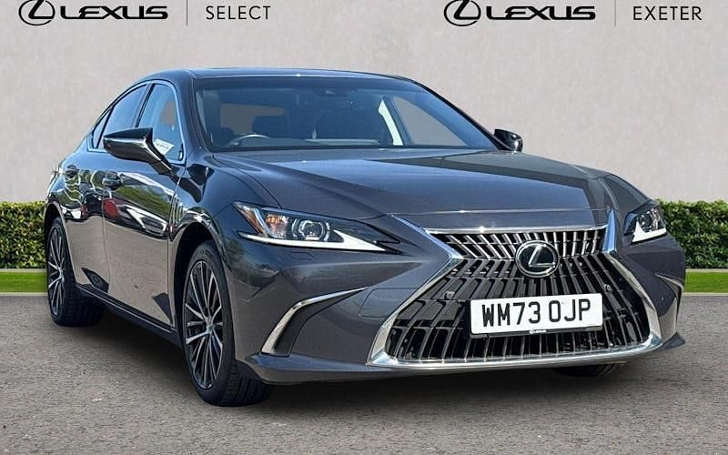 Gebraucht Lexus ES300H 218 PS (160 kW) 2021 Limousine