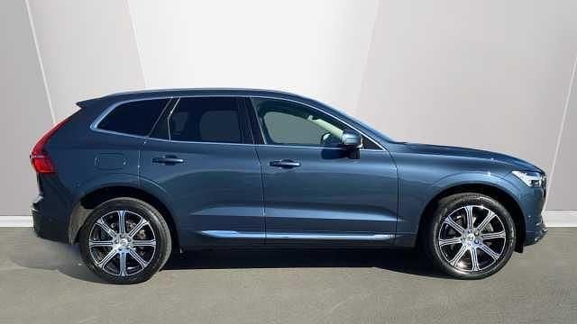 Used Volvo XC60 Inscription 194 HP (142 kW) 2021 SUV