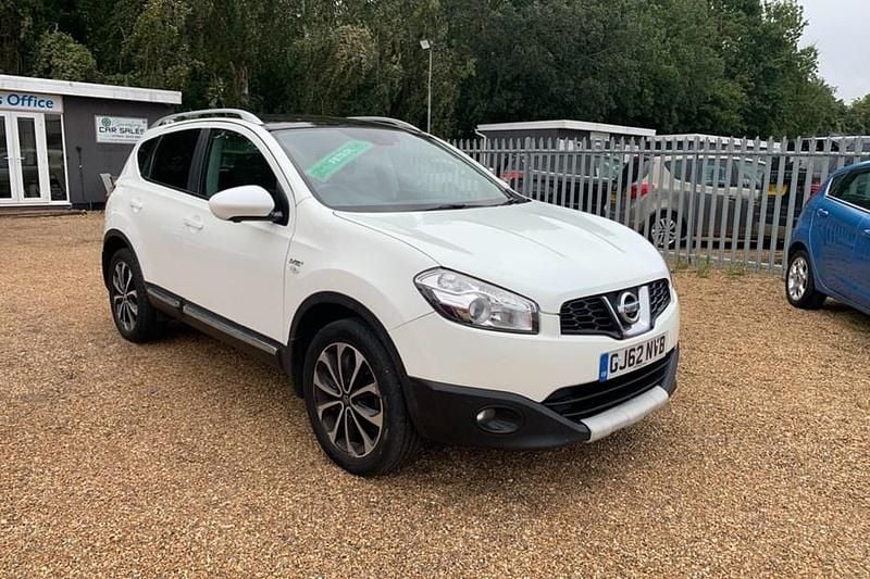 White Used 2012 Nissan Qashqai N-TEC SUV | £3,795 (Fair price) - Image 1/1