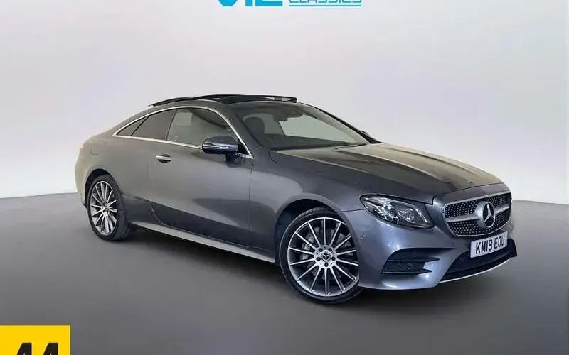 Used Mercedes E400 AMG Line Premium Plus 340 HP (250 kW) 2019 Coupe