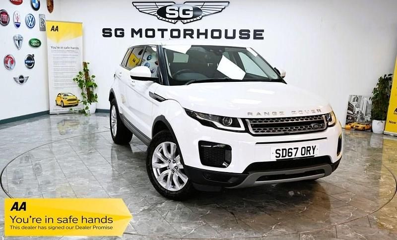 Used Land Rover Range Rover evoque SE 150 HP (110 kW) 2017 White Estate