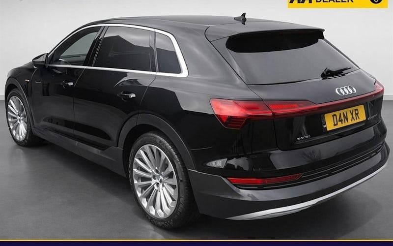 Used Audi e-tron Sport 230 kW (313 HP) 2022 SUV