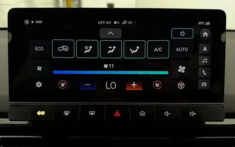 Used MG MG4 EV Trophy 150 kW (204 HP) 2024 Black Hatchback