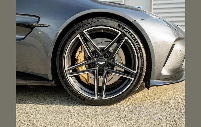 Used Aston Martin V8 Vantage 655 HP (481 kW) 2024 Grey Coupe