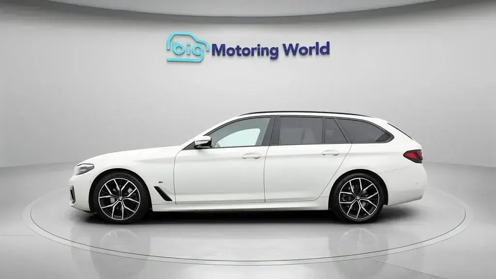 Used BMW 520 M Sport 190 HP (139 kW) 2022 White Sedan