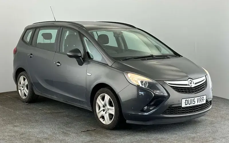 Used Vauxhall Zafira Tourer 140 HP (102 kW) 2015 MPV