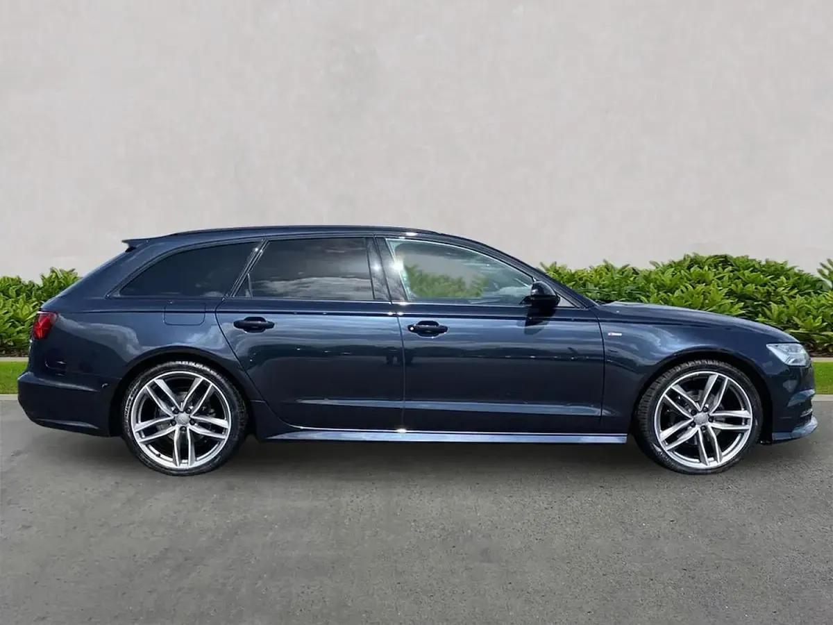 Used Audi A6 Black Edition 190 HP (139 kW) 2017 Blue Estate